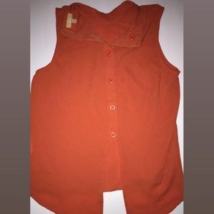 Orange sleeveless shirt ‼️ size Medium ‼️